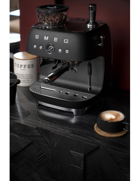 Smeg Egf03Blmeu Ekspres Do Kawy Ręczny Ekspres Do Espresso 2,4 L