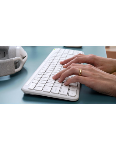 Logitech Signature Slim K950