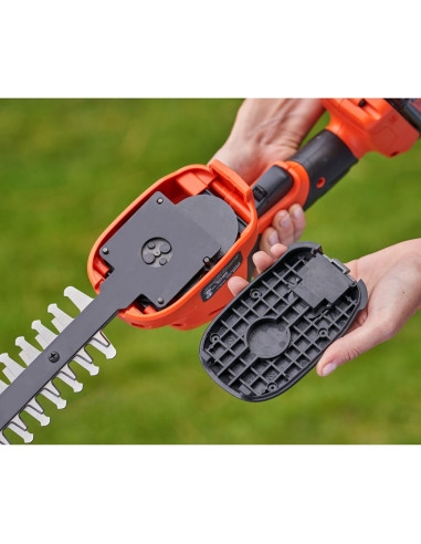 Nożyce Do Żywopłotu Akumulatorowe 18V, 20Cm Bcss18D1-Qw Black+Decker