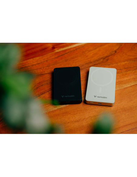 Verbatim Charge 'N' Go Essentials 10000 Mah Bezprzewodowe Ładowanie Czarny