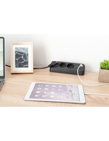 Digitus 3-Drożna Biurowa Listwa Zasilająca Z 2 Złączami Usb-A I 1 Złączem Usb-C, Czarna