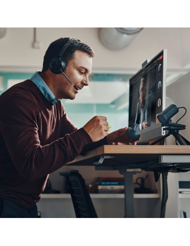 Słuchawki Poly Voyager Focus 2-M Usb-C-C Headset Usb-C/A Adapter Charging Stand No Localization Retail Packaging