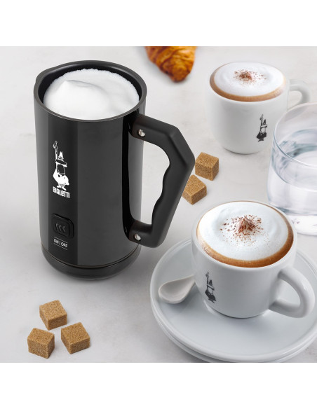 Bialetti Mkf02 Automatic Milk Frother/Warmer Czarny