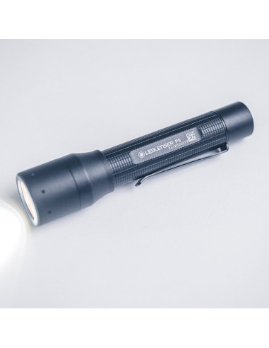 Latarka Ledlenser P5 200 Lm