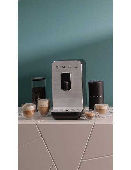Smeg Bcc11Blmeu Ekspres Do Kawy Pełna Automatyka Ekspres Do Espresso 1,4 L