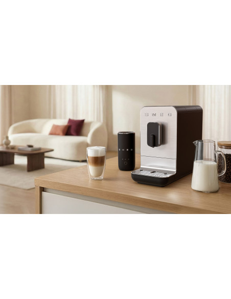 Smeg Bcc11Blmeu Ekspres Do Kawy Pełna Automatyka Ekspres Do Espresso 1,4 L