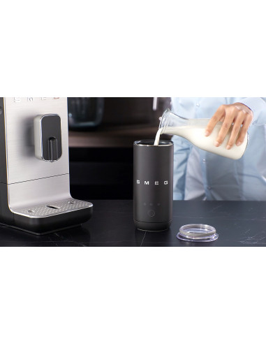 Smeg Bcc11Blmeu Ekspres Do Kawy Pełna Automatyka Ekspres Do Espresso 1,4 L