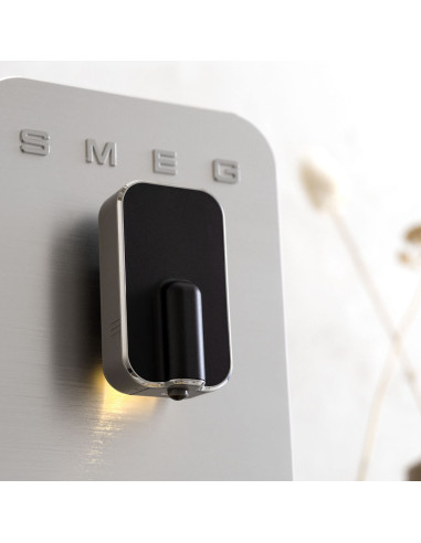 Smeg Bcc11Blmeu Ekspres Do Kawy Pełna Automatyka Ekspres Do Espresso 1,4 L