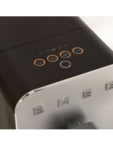 Smeg Bcc11Blmeu Ekspres Do Kawy Pełna Automatyka Ekspres Do Espresso 1,4 L