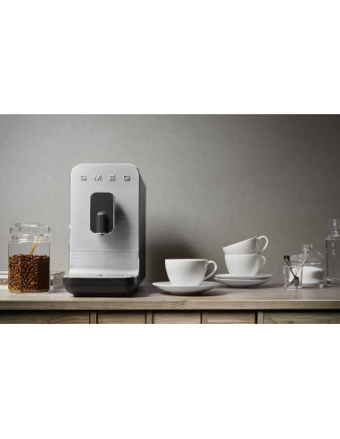 Smeg Bcc11Blmeu Ekspres Do Kawy Pełna Automatyka Ekspres Do Espresso 1,4 L