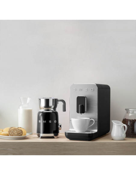 Smeg Bcc11Blmeu Ekspres Do Kawy Pełna Automatyka Ekspres Do Espresso 1,4 L