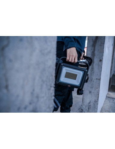 Mobilny Reflektor Led Brennenstuhl Jaro 14060 M