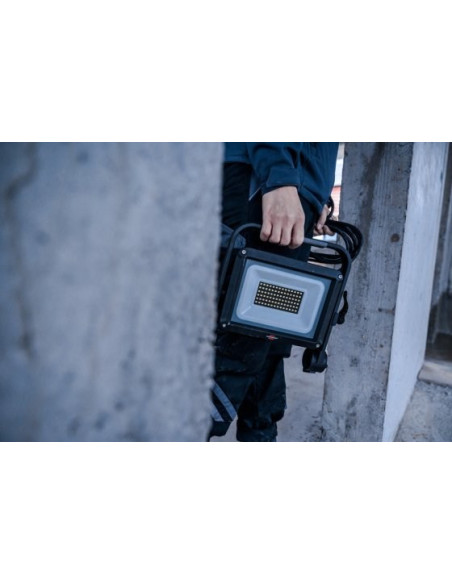 Mobilny Reflektor Led Brennenstuhl Jaro 14060 M