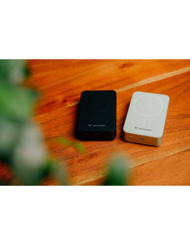 Verbatim Charge 'N' Go Essentials 20000 Mah Bezprzewodowe Ładowanie Czarny