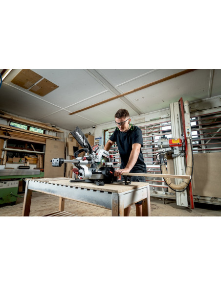 Metabo. Piła Ukośna Kgs 18 Ltx Bl 254 Carcass