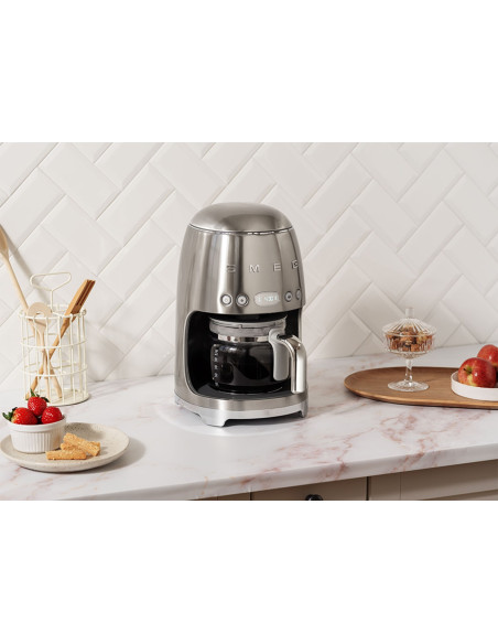 Smeg Dcf02Sseu Ekspres Do Kawy Pełna Automatyka Przelewowy Ekspres Do Kawy 1,4 L