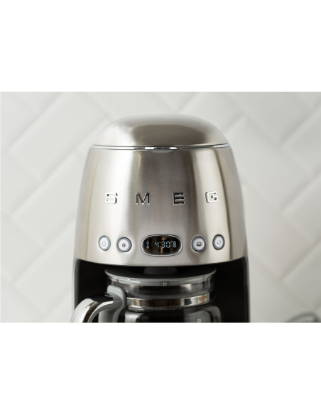 Smeg Dcf02Sseu Ekspres Do Kawy Pełna Automatyka Przelewowy Ekspres Do Kawy 1,4 L