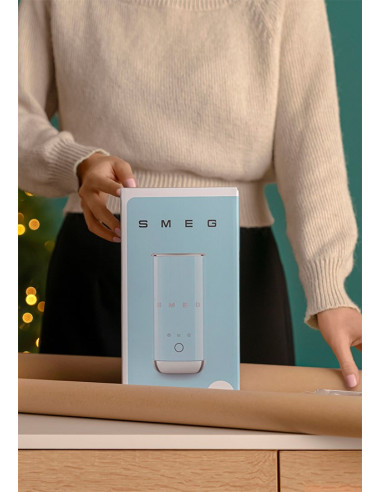 Smeg Mff02Bleu Spieniacz / Podgrzewacz Do Mleka Automatyczny Spieniacz/Podgrzewacz Do Mleka Czarny