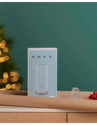 Smeg Mff02Bleu Spieniacz / Podgrzewacz Do Mleka Automatyczny Spieniacz/Podgrzewacz Do Mleka Czarny