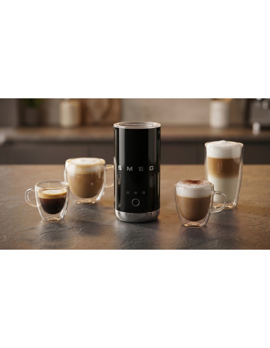 Smeg Mff02Bleu Spieniacz / Podgrzewacz Do Mleka Automatyczny Spieniacz/Podgrzewacz Do Mleka Czarny