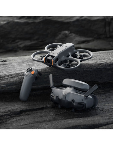 Dji Avata 2 Fly More Combo (1 Battery) 4 Wirn. Quadcopter 12 Mp 3840 X 2880 Px 2150 Mah Czarny