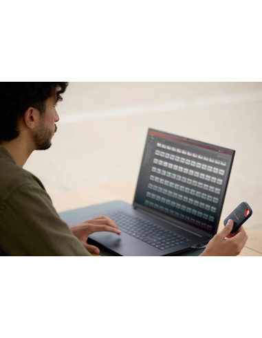 Sandisk Extreme Portable Ssd "Tripel" Usb 2Tb External Drives 2000Mb/S(R) / 1800Mb/S(W)