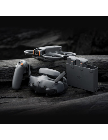 Dji Avata 2 Fly More Combo (3 Batteries) 4 Wirn. Quadcopter 12 Mp 3840 X 2880 Px 2150 Mah Czarny