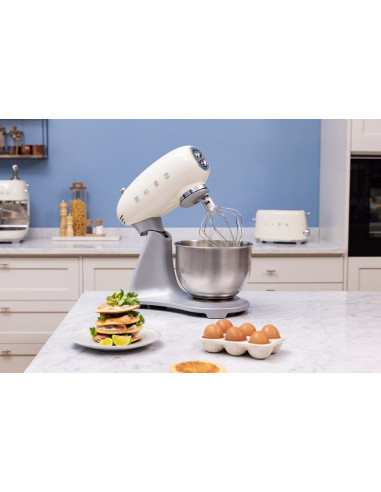 Robot Kuchenny Smeg Smf04Creu