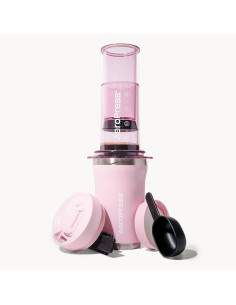 Zaparzacz Do Kawy Go Plus Z Kubkiem Termicznym Różowy Aeropress
