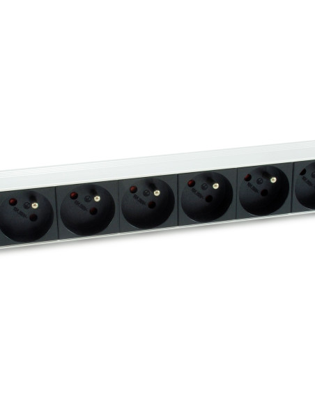 Equip 333313 Rozdzielacz Zasilania Pdu 8 X Gniazdo Sieciowe 1U Czarny, Srebrny