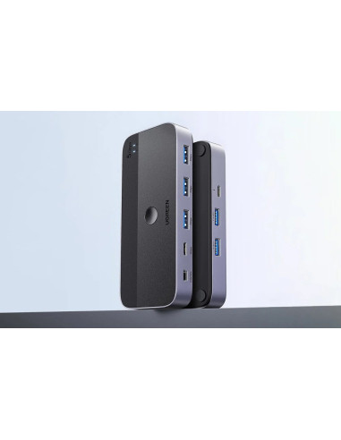 Ugreen Przełącznik Switch Usb 3.0  Cm662, 2X4 Out (Czarny)