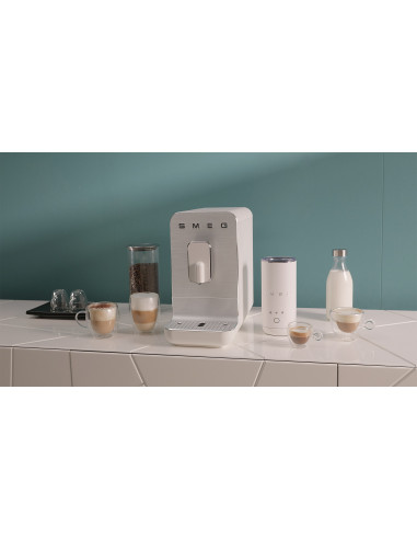 Smeg Bcc11Whmeu Ekspres Do Kawy Pełna Automatyka Ekspres Do Espresso 1,4 L