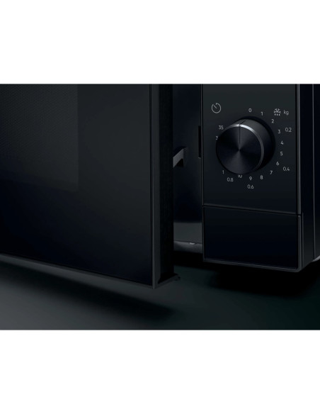 Electrolux Emz421Mmk Czarny Kuchenka Mikrofalowa Kombinowana Blat 21 L 800 W
