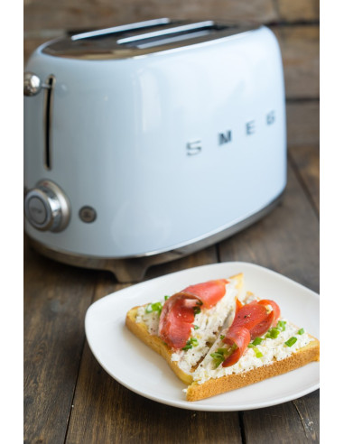 Toster Smeg Tsf01Pbeu