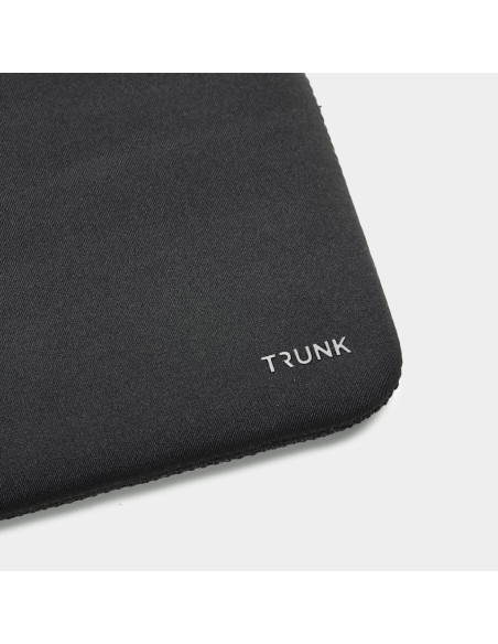Etui Na Macbook Pro 16 Cali Trunk, Kolor Czarny