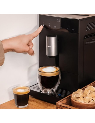 Cecotec Cremmaet Commpact Pełna Automatyka Ekspres Do Espresso 1,1 L