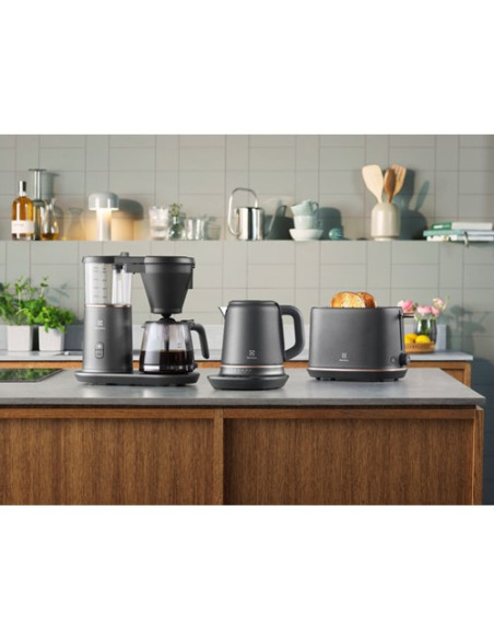 Czajnik Electrolux E7K1-6Bp