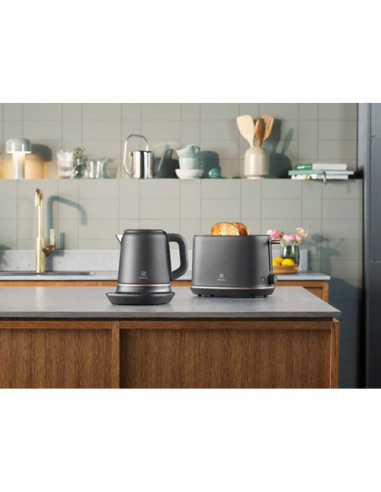 Czajnik Electrolux E7K1-6Bp