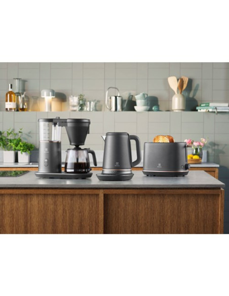 Czajnik Electrolux E7K1-6Bp