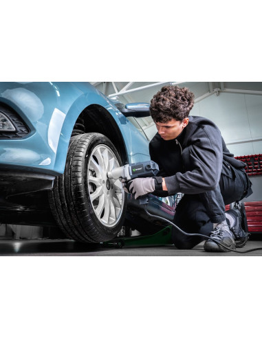 Klucz Udarowy Elektryczny 800 Nm 1/2” Do Kół Walizka W33250 Wuber